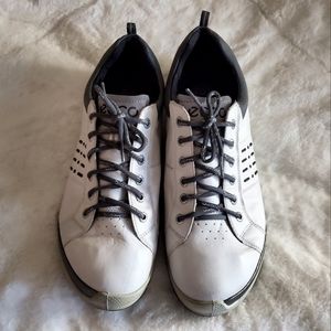 Ecco biom men's natural motion golf shoes